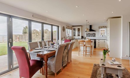 4 Bed in Exeter 8