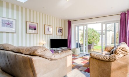 3 Bed in Wareham 5