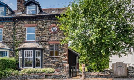 2 Bed in Windermere