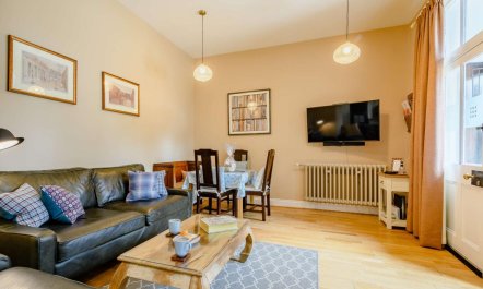 3 Bed in Stirling 2