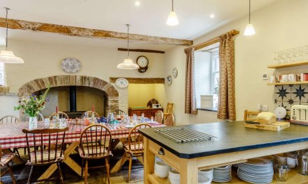 6 Bed in Brecon 6
