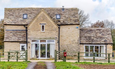 2 Bed in Lechlade