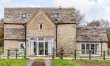 2 Bed in Lechlade 0