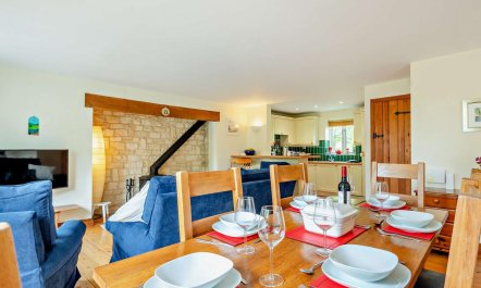 3 Bed in Cirencester 6