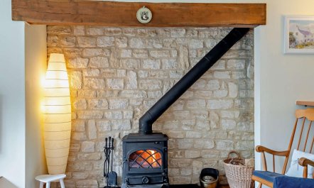 3 Bed in Cirencester 2