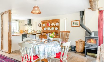 1 Bed in Brecon 4