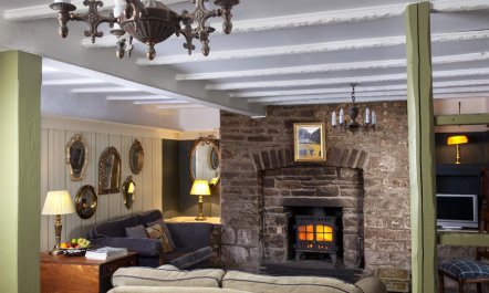 2 Bed in Brecon 3