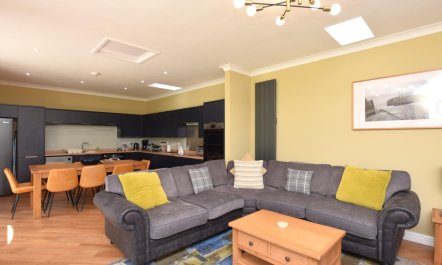 4 Bed in Alnwick 2