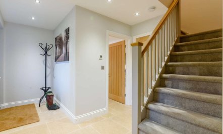 3 Bed in Shaw 3