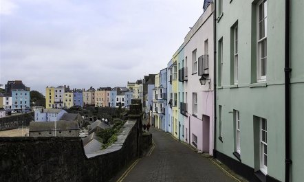 1 Bed in Tenby 7