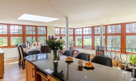 5 Bed in West Linton 5