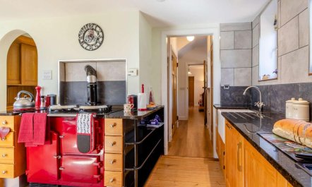 5 Bed in West Linton 7