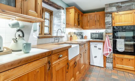 4 Bed in Crickhowell 5