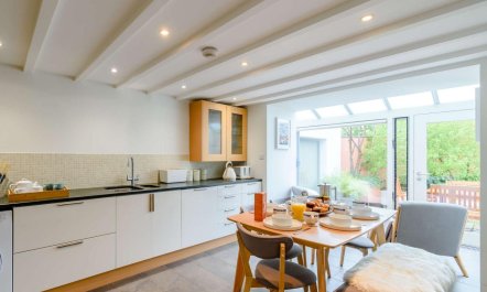 3 Bed in Scarborough 4