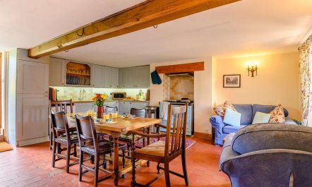 3 Bed in Abergavenny 7