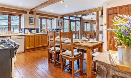 3 Bed in Brecon 8