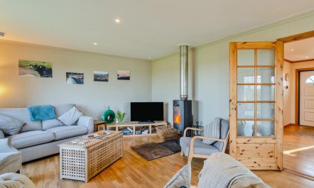 3 Bed in Gordon 3