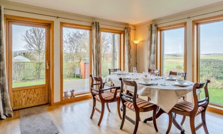 3 Bed in Gordon 5