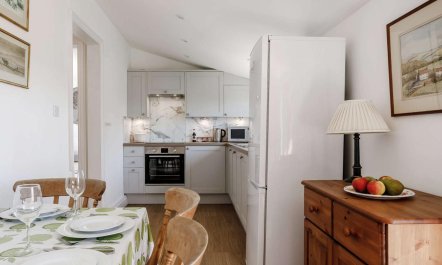2 Bed in Cranbrook 6