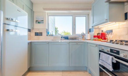 2 Bed in Tenby 7