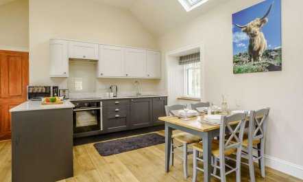 1 Bed in Fort William 6