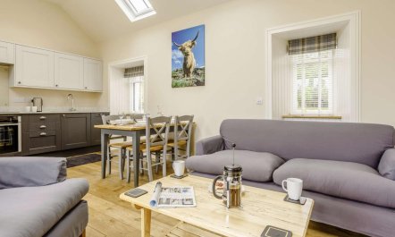 1 Bed in Fort William 5