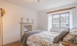 3 Bed in Stroud 7
