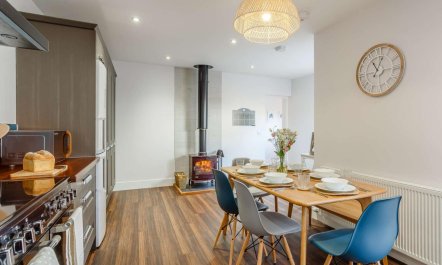 3 Bed in Elgin 1