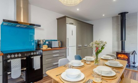3 Bed in Elgin 5