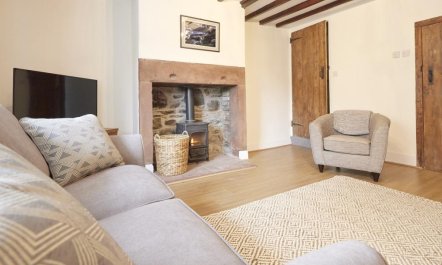 3 Bed in Keswick 1