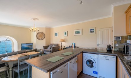 3 Bed in Aberdyfi 9