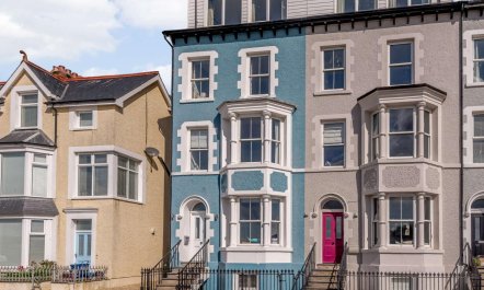5 Bed in Aberdyfi 1