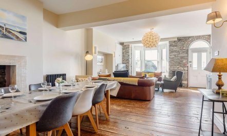 5 Bed in Aberdyfi