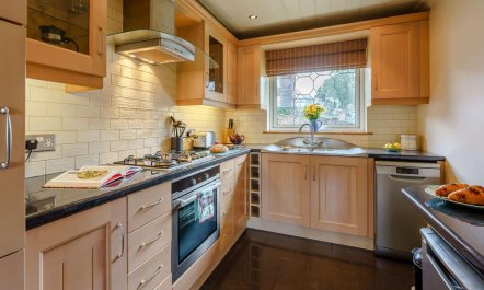 2 Bed in Ryde 5