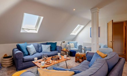 3 Bed in Swanage 1