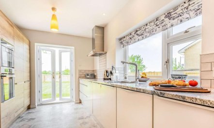 2 Bed in Bradford-on-avon 1
