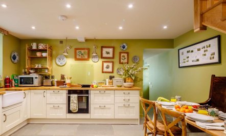 3 Bed in Huntly 5
