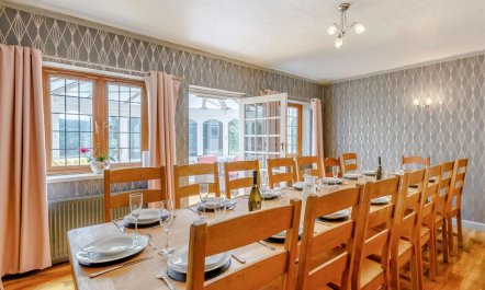 8 Bed in South Molton 7
