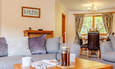 3 Bed in Lochearnhead 3
