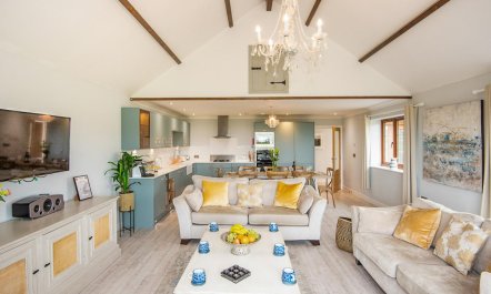 4 Bed in Bideford 1