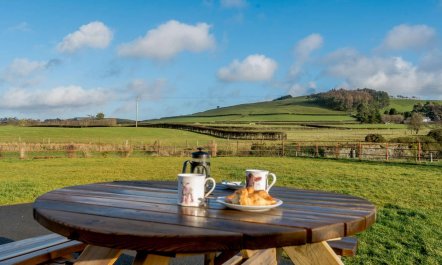 2 Bed in Rhayader 1