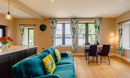 2 Bed in Brampton 5