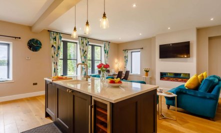 2 Bed in Brampton 4