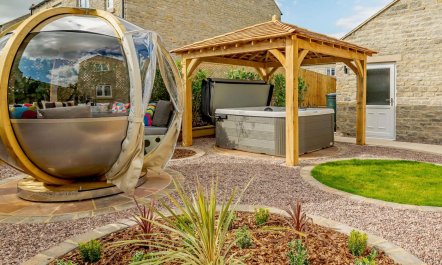 4 Bed in Hope Valley 4