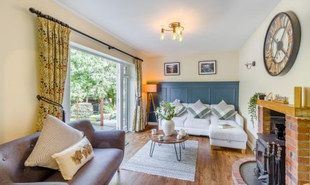 3 Bed in Rhayader 6