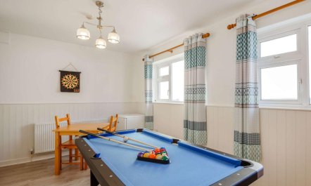 8 Bed in Barmouth 3