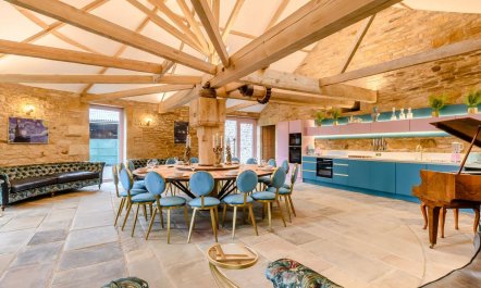 8 Bed in Hexham 2