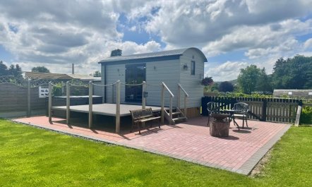 1 Bed in Rhayader 2