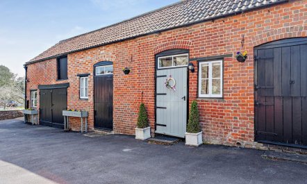 2 Bed in Malmesbury