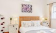 2 Bed in Malmesbury 4